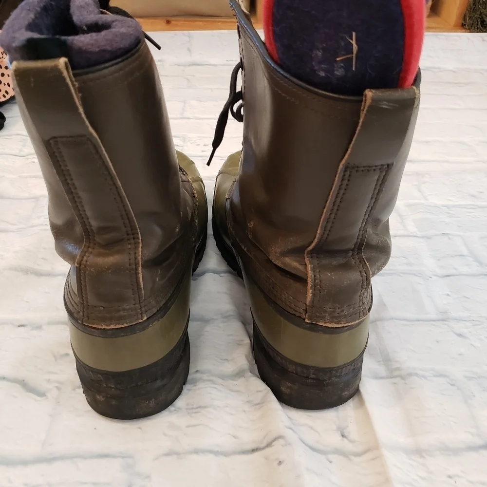 Sorel Boots Green Black Size 11